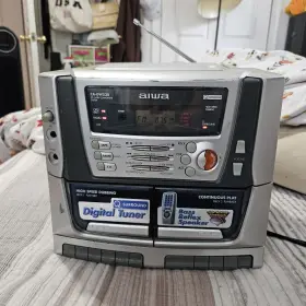 Ca-dw538u Aiwa Vintage 2001 Model Compact Disc Carry Component System Radio