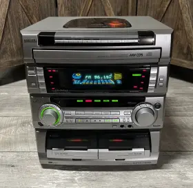 Aiwa Cx-zht63u Stereo System 5 Disc Cd Changer Dual Cassette Unit - Powers On