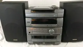 Cx-zr330 Aiwa Stereo With Remote Tested Only Cd Player Not Working