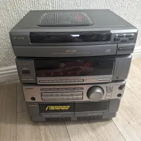 Cx-zr525 Aiwa Mini Hi-fi Stereo Tape Plays Cd Changer Spins