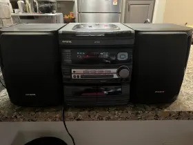 Gx-nav800u Aiwa Vintage Stereo System 3-cd Changer Cassette Am/fm With Speakers