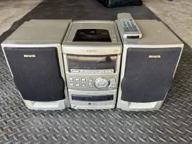 Lcx-100u Aiwa Lcx-350u Mini Stereo System Am/fm Cassette And Cd Player Tested Remote