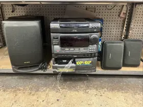 Nsx-2700 Aiwa Stereo Sound System Cd And Cassette Player Radio Speakers
