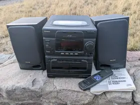 Nsx-3500 Aiwa Mini Karaoke Cd Tape Stereo System With Remote. Needs Work - Read