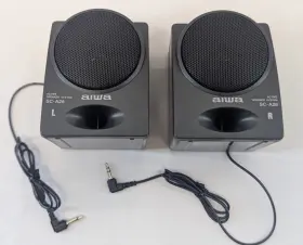 Sc-a28 Aiwa Vintage Mini Speaker System Dc 6v Right And Left With Case Tested