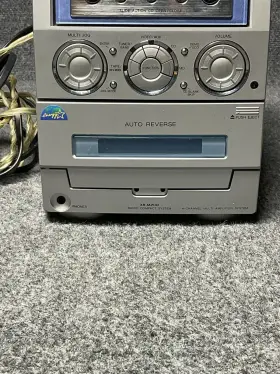 Xr-m200u Aiwa Micro Compact Disc Stereo System Am/fm Cassette - For Parts Only #3