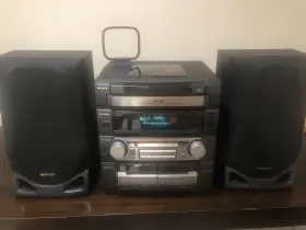 Z-r555 Aiwa Digital Audio System 5cd/cassette/radio Test Working Good