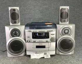 Cd2154 Audiovox Am/fm 5-disc Cd Changer Home Audio Stereo System In Silver