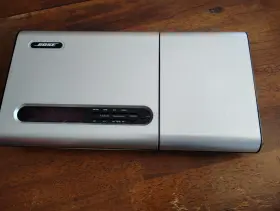 Bose 217142 Cd Alarm Clock Untested