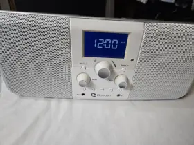 Ayd000800 Boston Acoustics Duo-i Plus White Clock Radio Am/fm Dock Aux Model