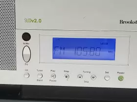 Slcdv2.0 Brookstone Slcdv2 Cd Player Am/ Fm Clock Radio Stereo System. Tested #2