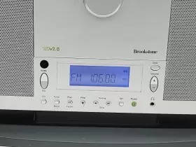 Slcdv2.0 Brookstone Slcdv2 Cd Player Am/ Fm Clock Radio Stereo System. Tested #3