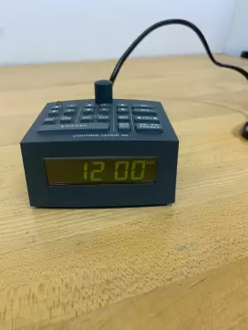 C188ccse Cambridge Soundworks Henry Kloss C188ccie Control Clock 88 Black #2