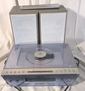 Es13 Emerson Stereo System Cd Player Am Fm Radio With Speakers Remote Random Cds