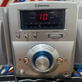Ms7616 Emerson Ventage Am/fm Radio Cd-r/rw Micro Audio Speaker System 2004. #2