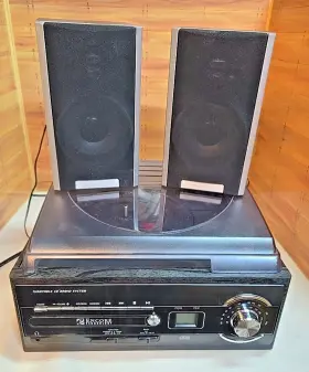 9282mo Encore Technology Model Turntable/cd/cassette/radio System