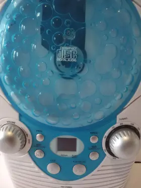 Rcd3815sh Gpx Vintage Compact Disc Am/fm Stereo Shower Cd Radio Battery Powered #3
