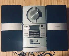 S7030 Gpx Vertical Cd Cassette Am/fm Home Stereo Music System Speakers Model