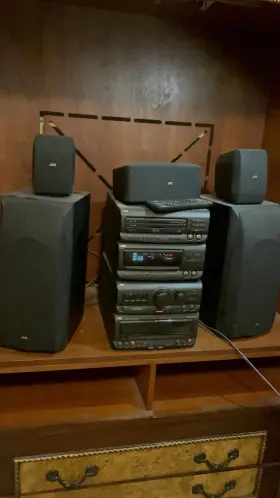 Ca-d8t Jvc Dual Cassette Record - 3-cd Changer Am/fm Tuner Mini System