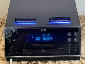 Ca-ufx3b Jvc Double Ipod Dock Cd Aux Mp3 For Ipod- Fm Tuner Crisp Sound