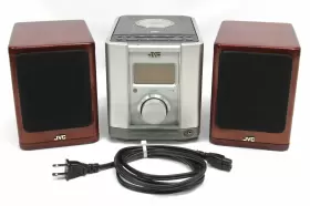 Fs-2000 Jvc Bookshelf Radio Stereo Cd System With Wood Speakers - No Remote