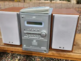 Ux-s77 Jvc Shelf System Stereo Am/fm/av 5 Changer Cd/dvd Cassette Remote Video