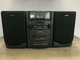Hg33s Koss Vintage Digital Compact Audio System Fm/am Cd Cassette Tested