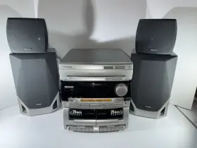 Hh979 Koss 3 Disc Cd Changer Component Stereo With Speakers