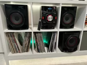 Cm4590 Lg Xboom 700w 2.1ch Bluetooth Mini Shelf Speaker System With Subwoofer #2
