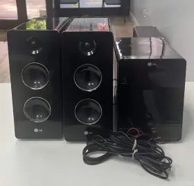Lg Fd750 Mini Home Theater Sound System Cd Player Am/fm Radio Tuner - Black