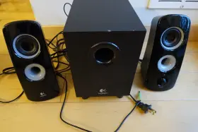 Z323 Logitech 2.1 Speaker System With Subwoofer 60w