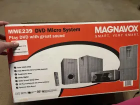 Mme239 Magnavox Dvd Micro System Dolby Digital Fm 100w Rms Stereo Speakers