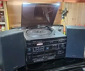 Mx1410 Magnavox Stereo System Cassette Record Player Radio With Speakers Great