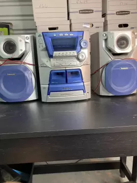 Sa-ak22 Panasonic Cd Stereo System 5 Changer With Sb-ak 22 Pari Speakers Remo