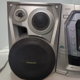 Sa-ak500 Panasonic Stereo 5-disc Cd Changer Cassette Am Fm Radio Aux Mp3 Tested #2