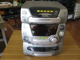 Sa-ak55 Panasonic 5 Cd Changer/dual Deck Stereo Receiver New Belts Replaced