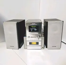 Sa-pm17 Panasonic Compact Bi-amp Stereo System Receiver Cassette And 5-cd Radio