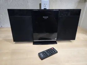Sc-hc27db Panasonic Compact Stereo System With Remote Ipod Dock Radio Fully Tested