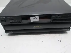 Sl-pd347 Panasonic Cd Changer - Tested