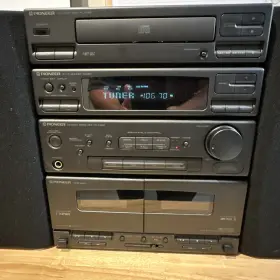 Xr-p320 Pioneer Vintage 1992 Stereo Cd Cassette Deck Receiver Model With Speakers