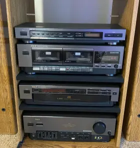 120-181 Rca Vintage Audio System 303 - Model Hs 120-181. Description