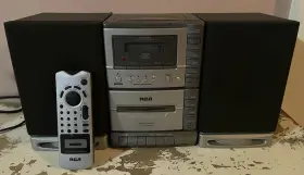 1239b Rca Stereo System Model Rs Cassette Cd Player Am/fm With Speakers And Remote