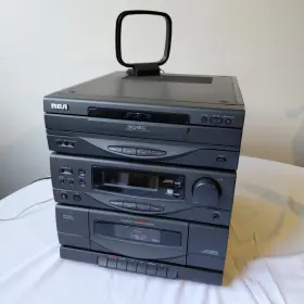 Rp-9320 Rca For Parts Audio System 3 Disc Changer Cassette Deck And Tuner Tower
