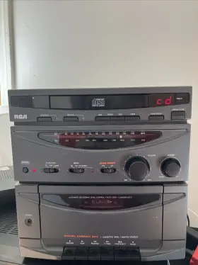 Rp8520 Rca Rp 8520 Stereo System - Radio Cd Player And Cassette Deck