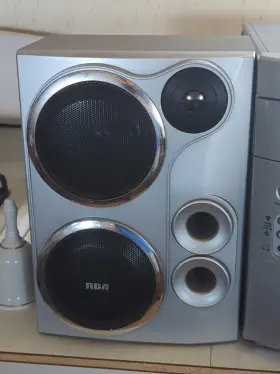 Rs-2635 Rca Rs2635 5 Disc Changer Cassette Deck Am/fm Radio With Speakers #3