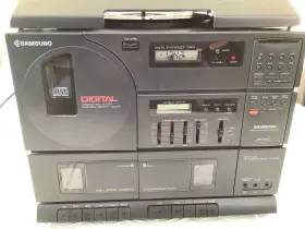 Scm-6100 Samsung Vintage Scm 6100 Stereo Record/turntable Radio Tape Cd Player Turns On