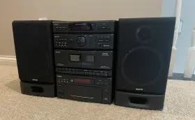 Dc-d15u Sanyo Bookshelf 10 Cd Casette Tuner Detachable Speakers