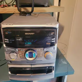 Cd-c3900 Sharp Stereo Radio Cd Player Cassette And Aux Mini Component System