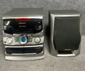 Cp-c622 Sharp Cd-c622 Mini Component System With One 5-1/4 Inch Speaker In Silver
