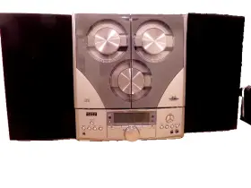 Ax32279 Sharper Image 3cd Stereo System With Speakers Wall Or Desk Am/fm Tuner Remote